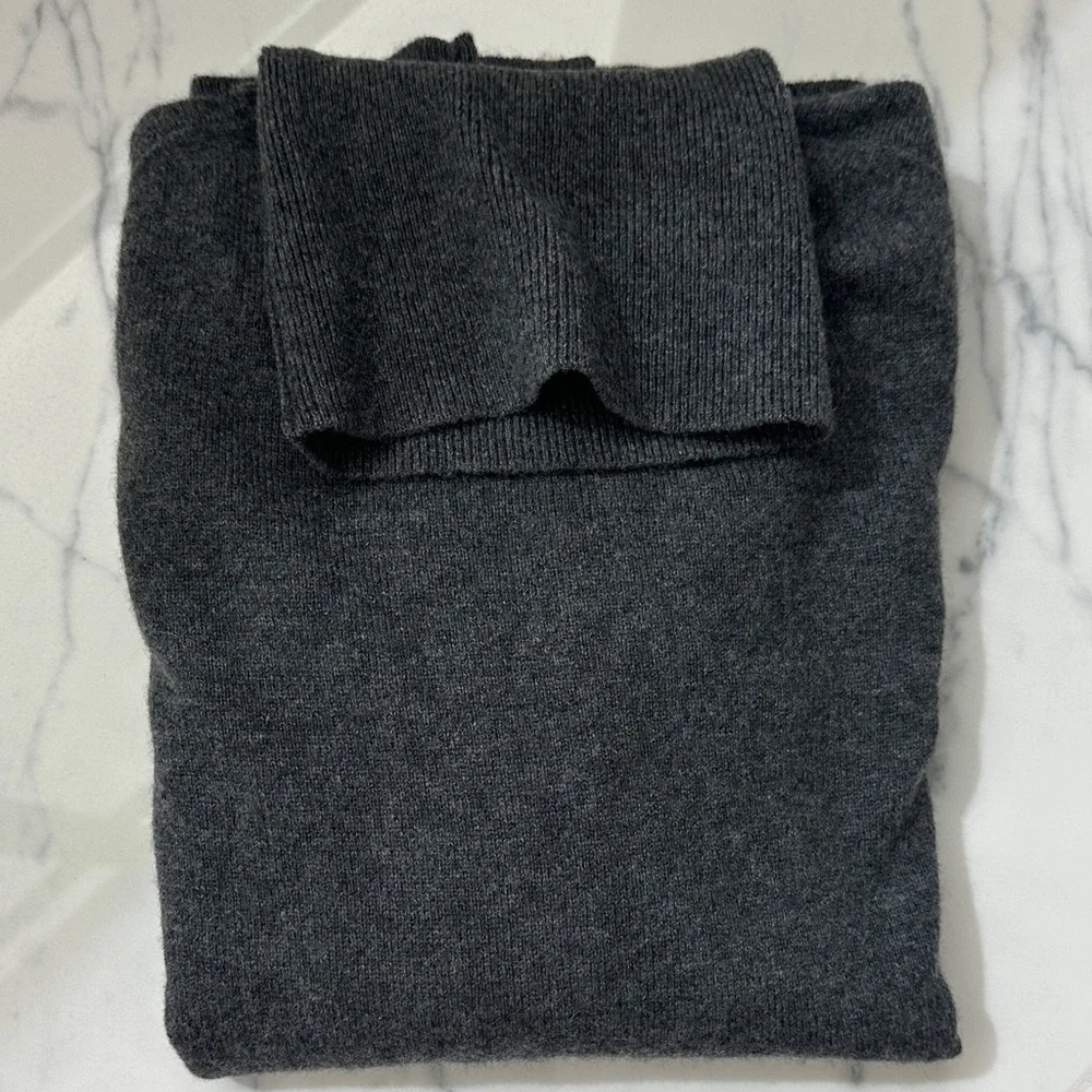 J Crew 100% Cashmere Turtleneck Sweater sz L Dark Grey - Picture 11 of 12